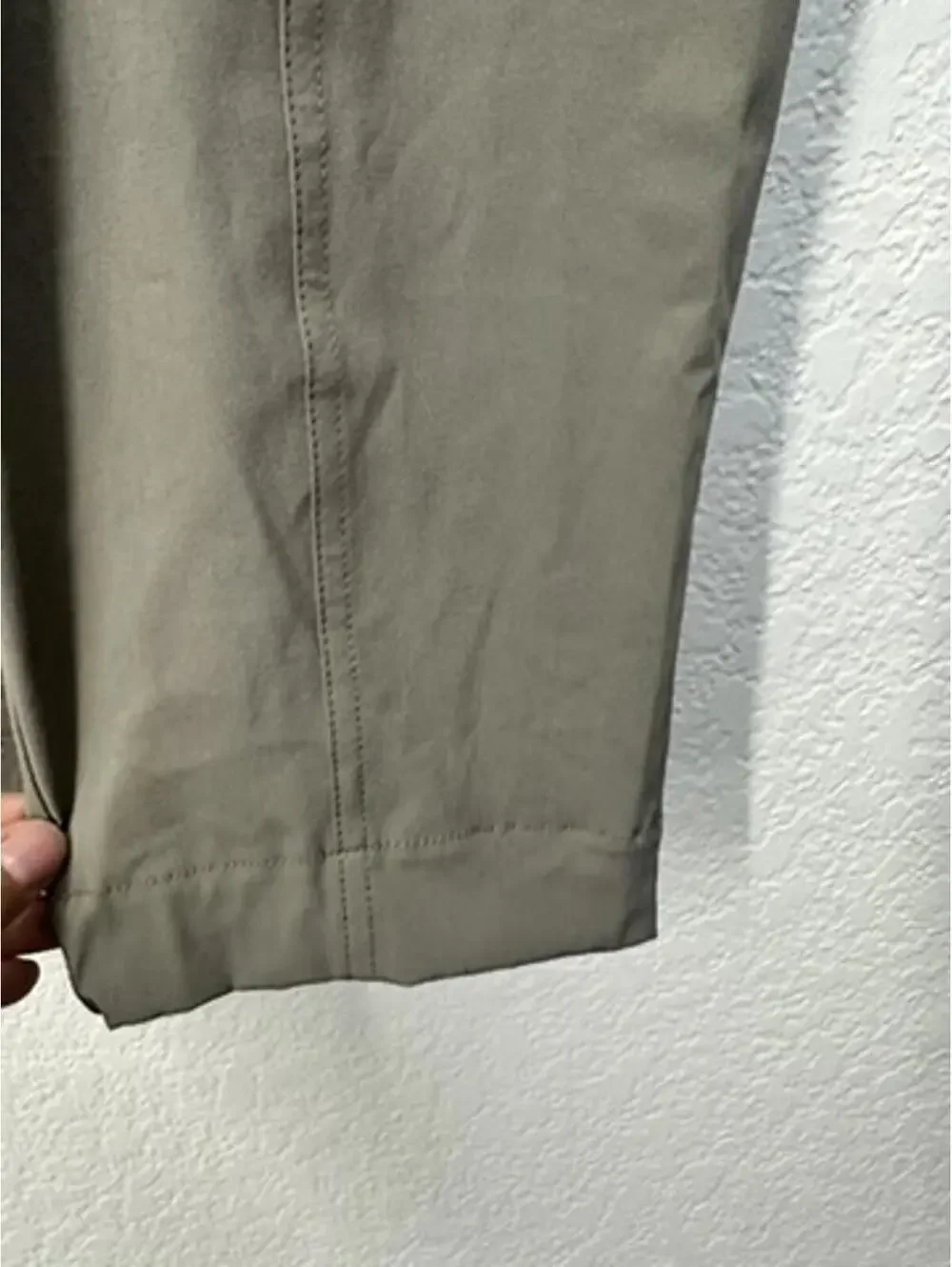 Avia Womens's Moisture Wickening  Cargo Pants LARGE NWT - Picture 4 of 5